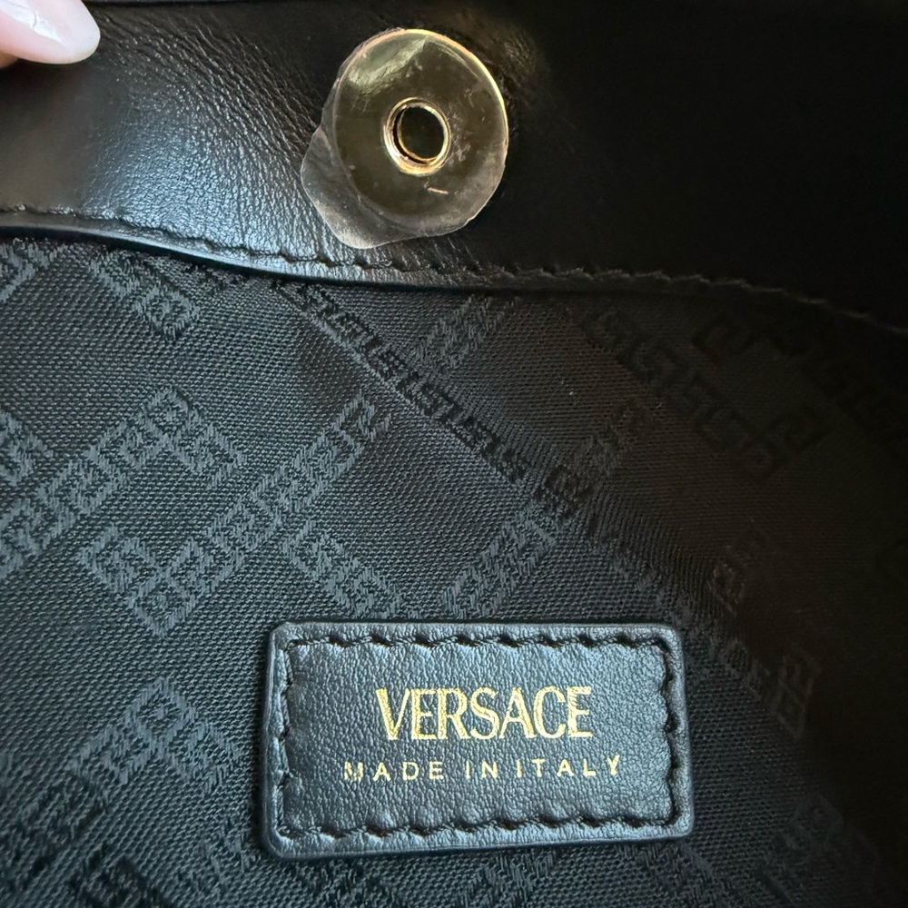Versace ‘La Greca’ Signature Tote - Picture 10 of 10